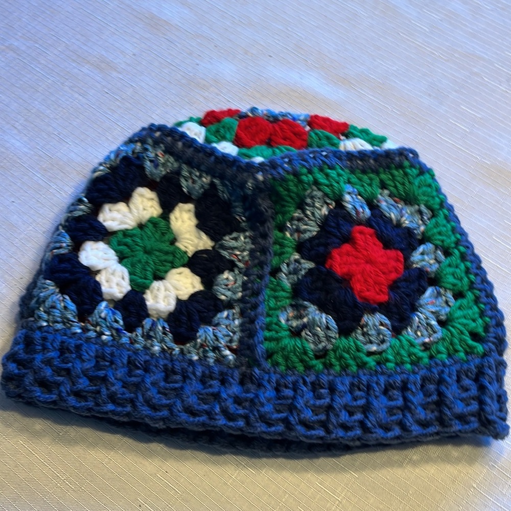 New Crochet Granny Squares Beanie Hat - Picture 3 of 5